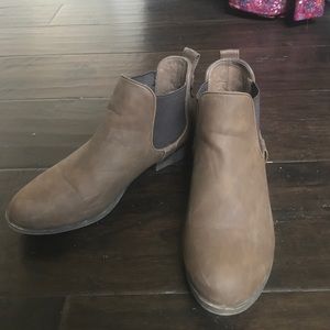 Madden Girl Booties Size 7