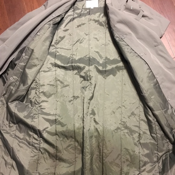 London Fog Trench Coat - Picture 3 of 7