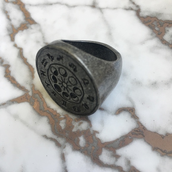 MOON PHASE ring - Picture 3 of 3