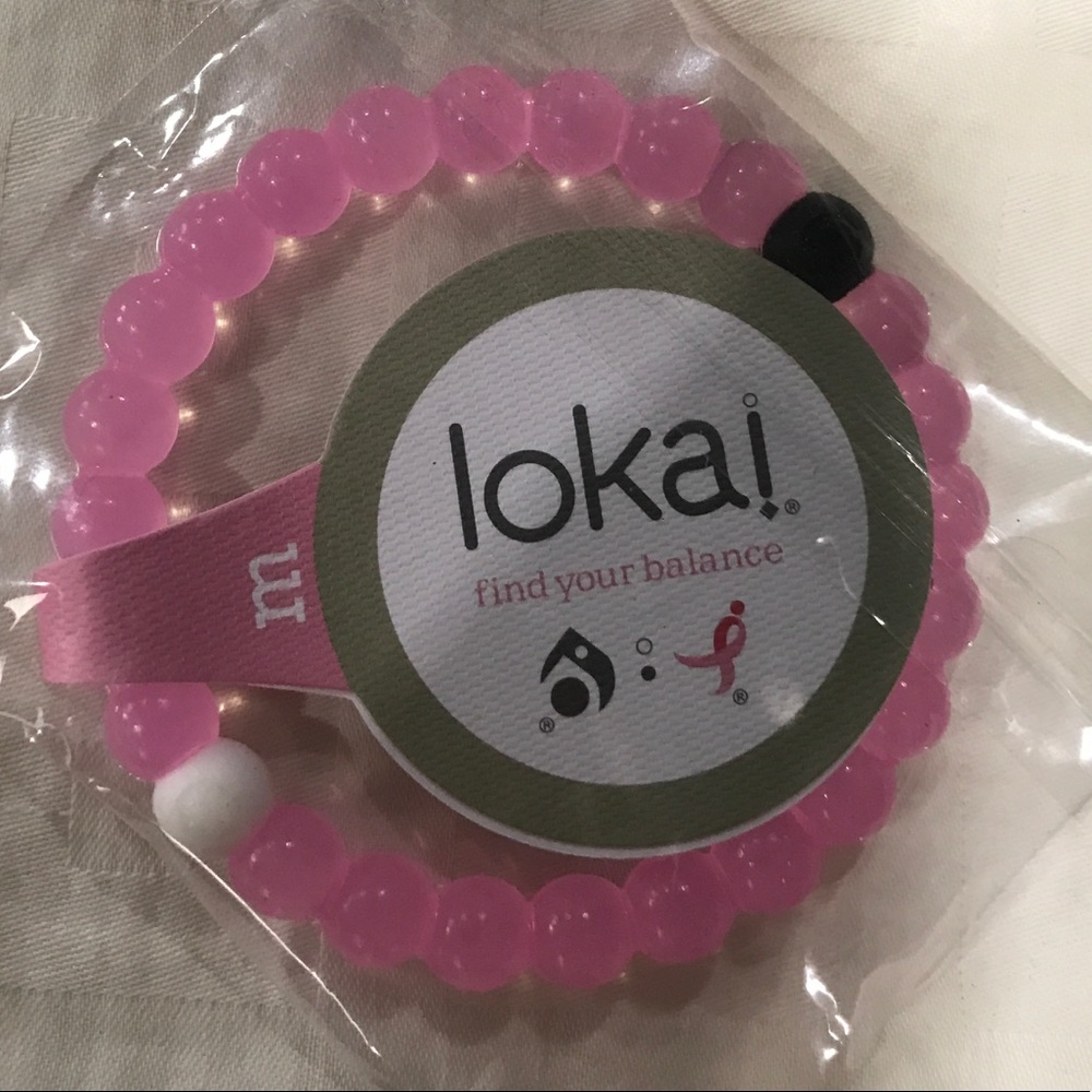 Pink medium lokai brand new