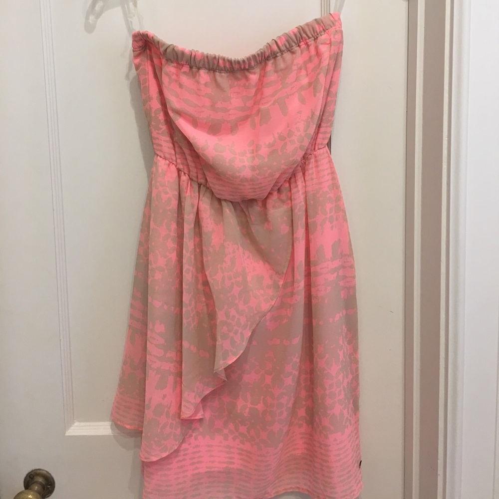 O'NEIL strapless dress