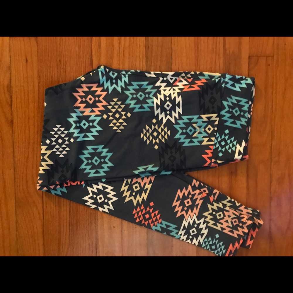 Lularoe TC legging (New, never worn!)