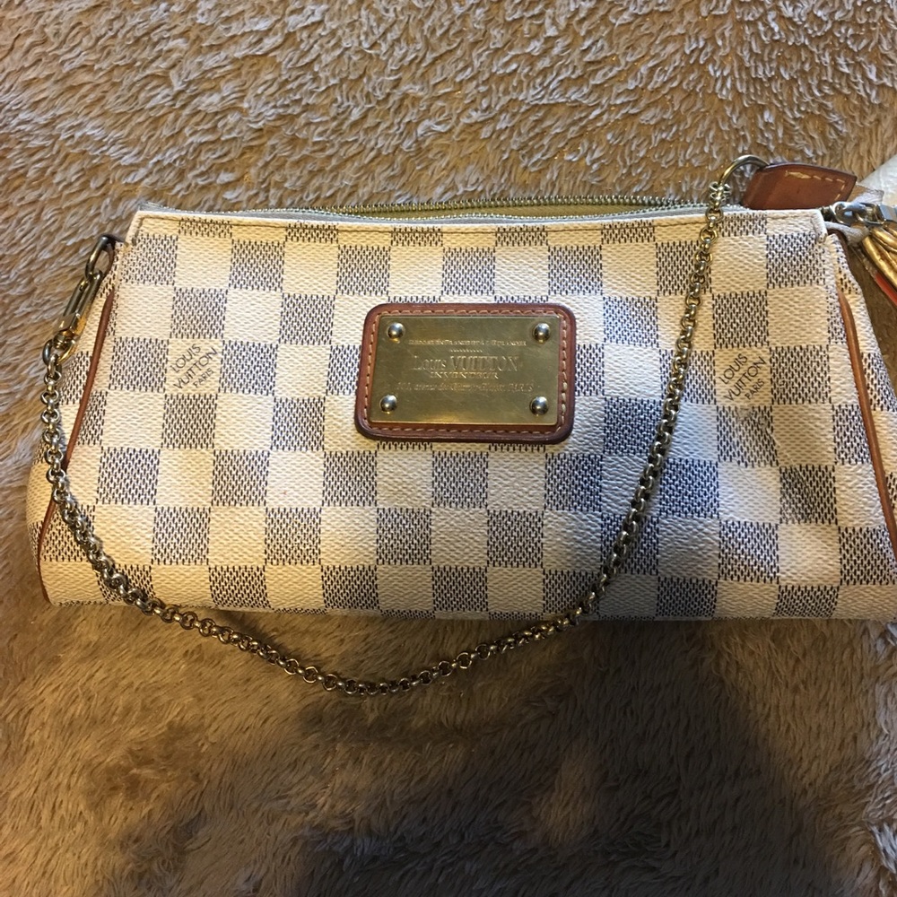 Louis Vuitton Eva 👛