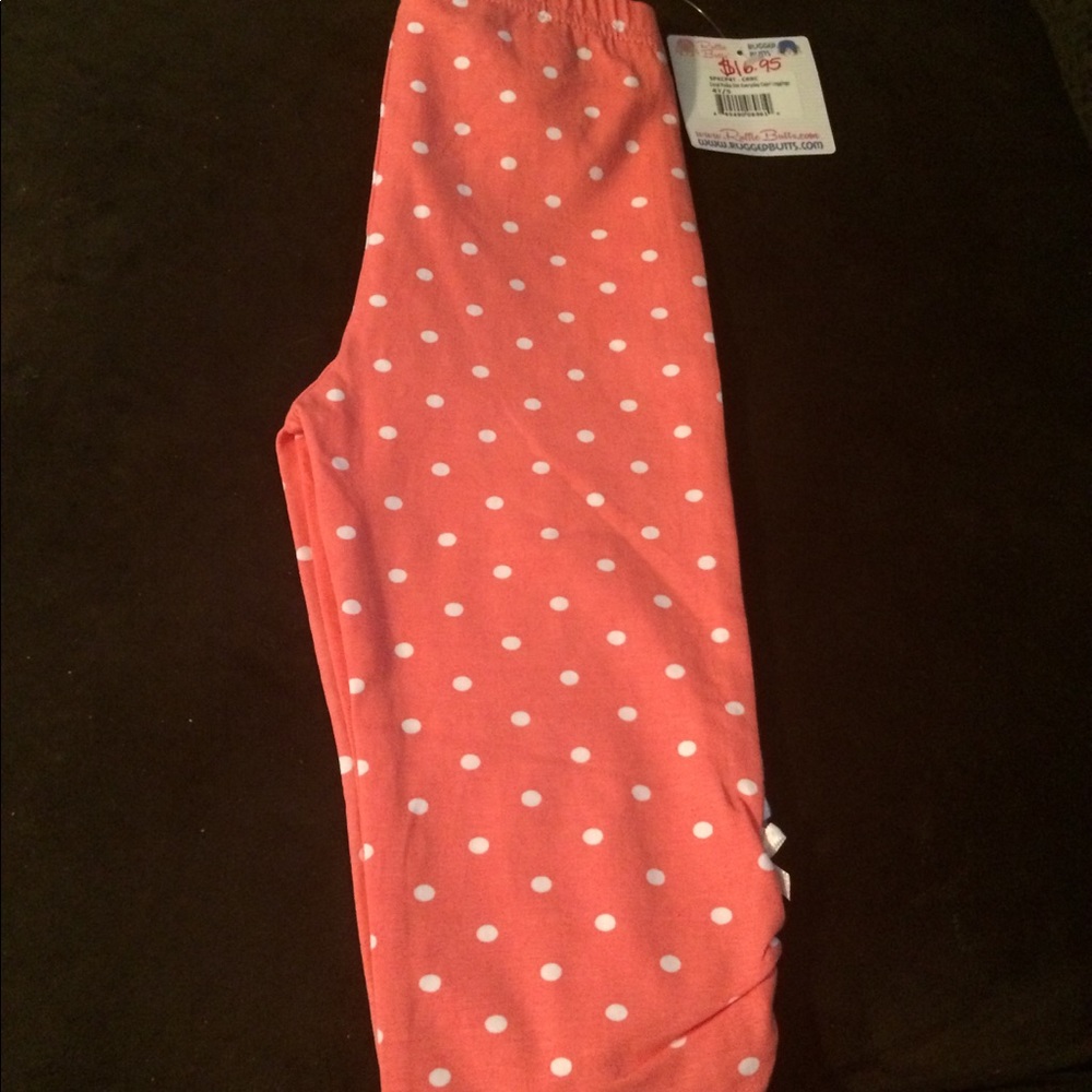 NWT Capri leggings.