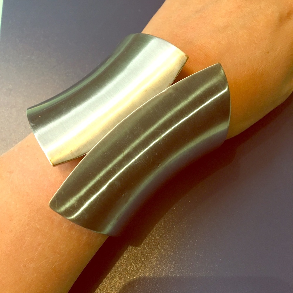 Cuff Bracelet - Wonder Woman Style