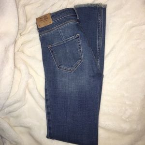 Woman's Hollister Jeans