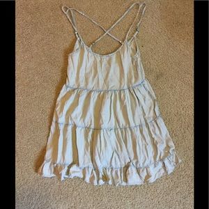 Short crossed back Billabong dress