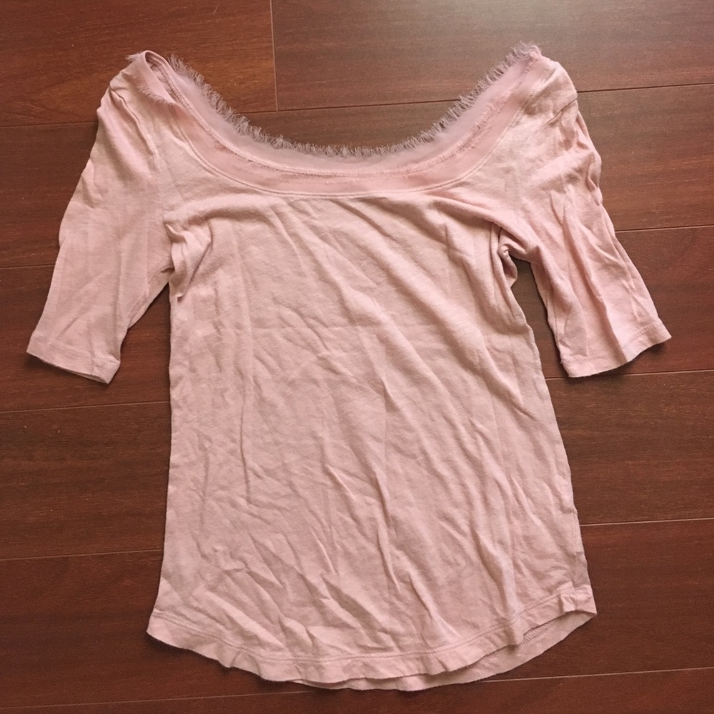 🖤Frilly lined tee