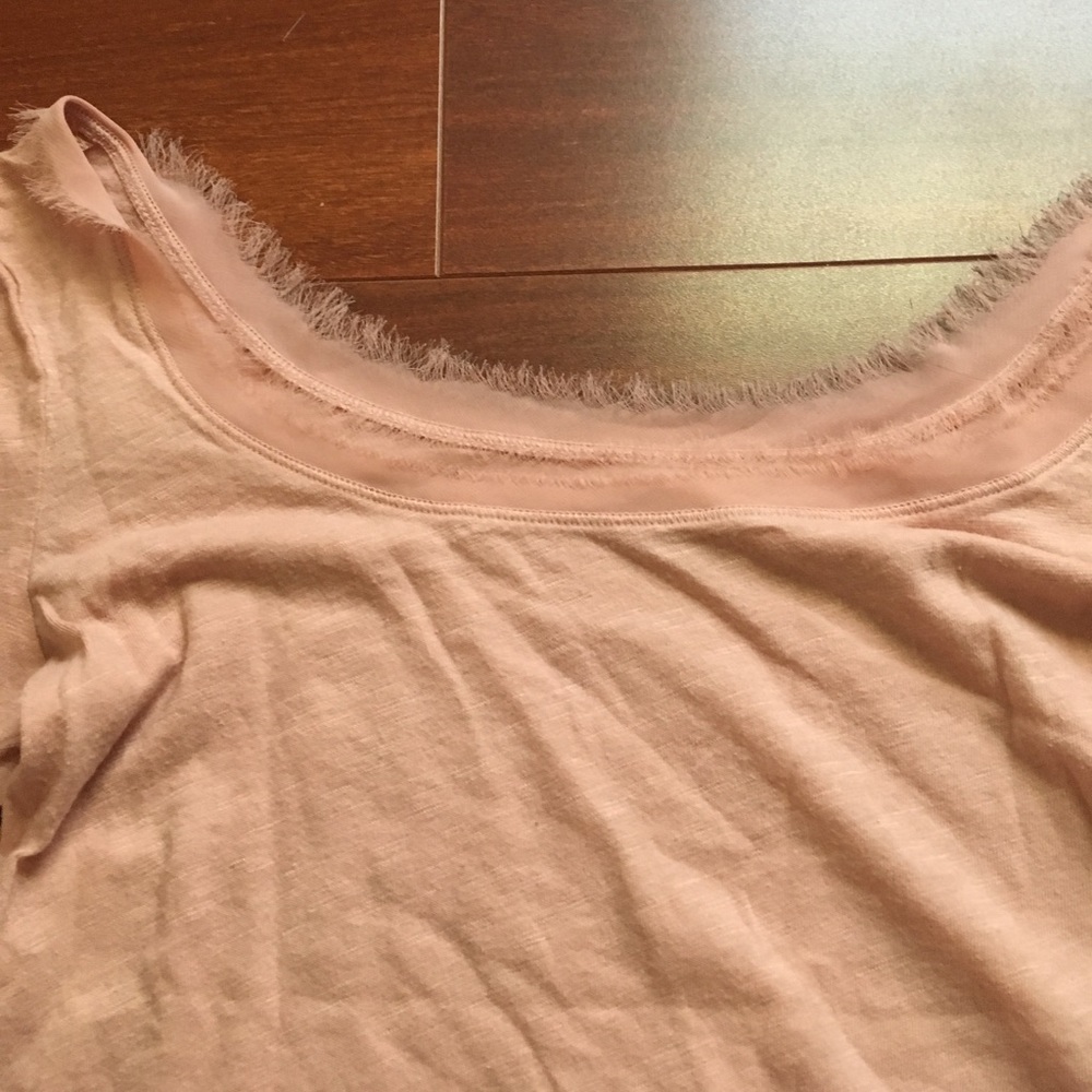 🖤Frilly lined tee - Picture 2 of 2