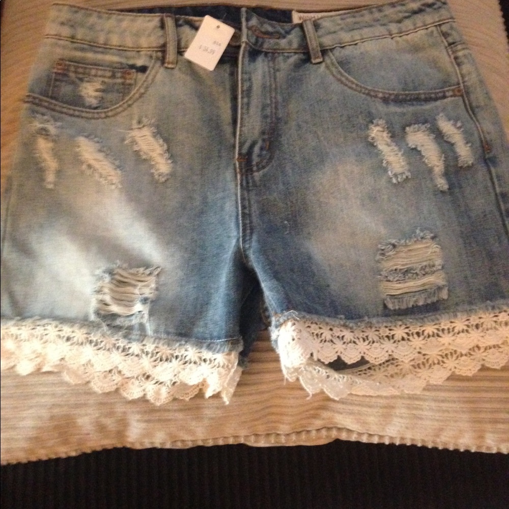 High waisted lace jeans shorts L BNWT