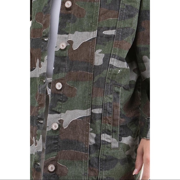 Camo Jean Oversized Jacket - Picture 4 of 8