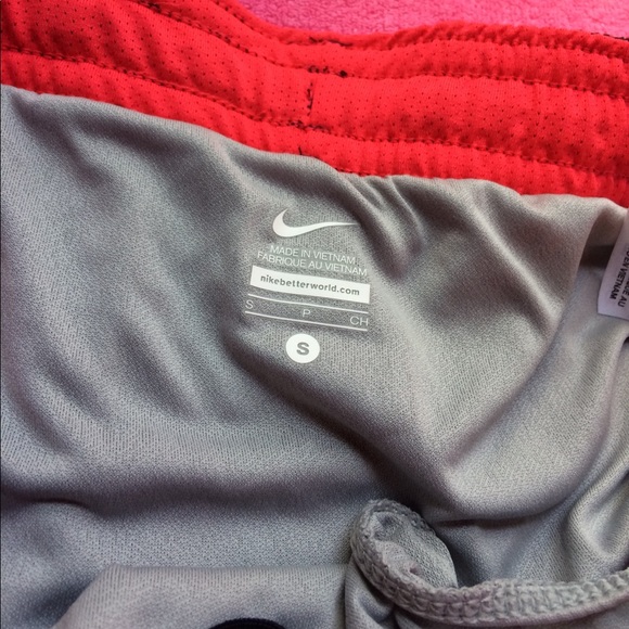 NIKE Black Red Sports Short ⚽️ - Picture 3 of 6