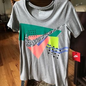 NWT Nike women's shirt