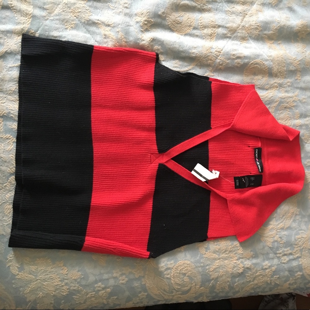 DKNY crop top