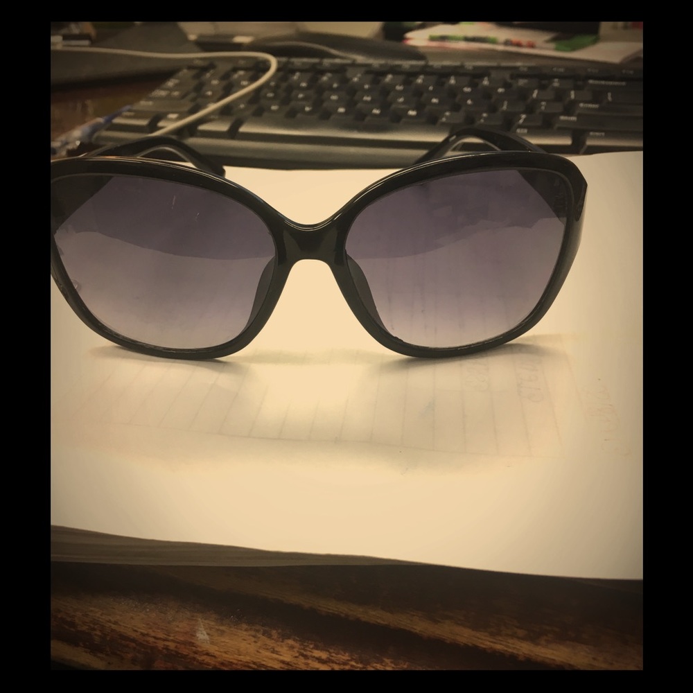 MK SUNGLASSES