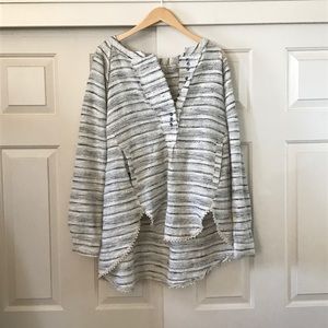 Beach vibe jacket to keep you cool.