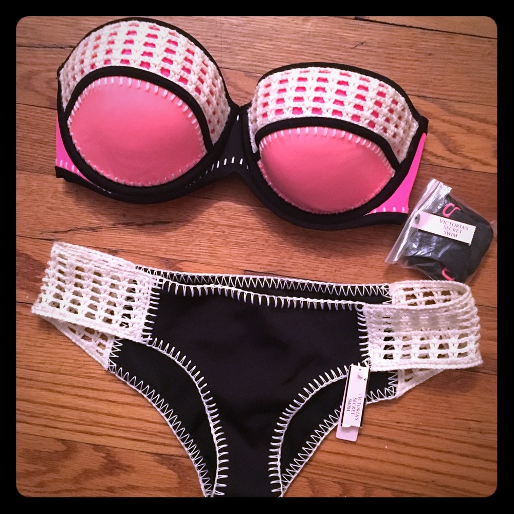 Victoria's Secret Bikini new with tags!