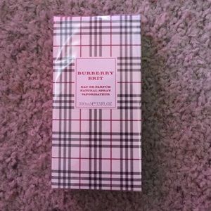 Burberry Brit perfume
