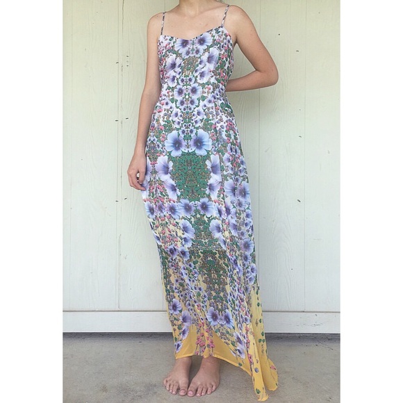 💥CLOSING CLOSET!!💥 Floral Maxi sz medium - Picture 2 of 5