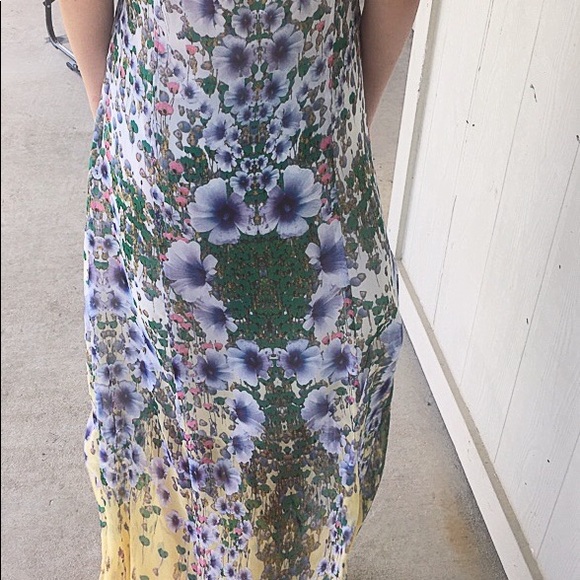 💥CLOSING CLOSET!!💥 Floral Maxi sz medium - Picture 5 of 5