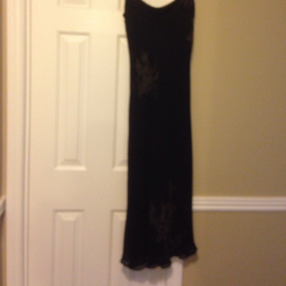 Sleeveless Maxi Dress - Picture 5 of 8
