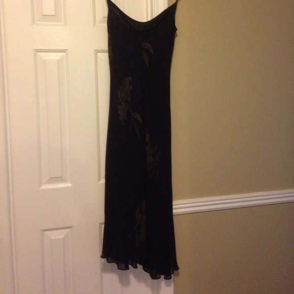 Sleeveless Maxi Dress - Picture 6 of 8
