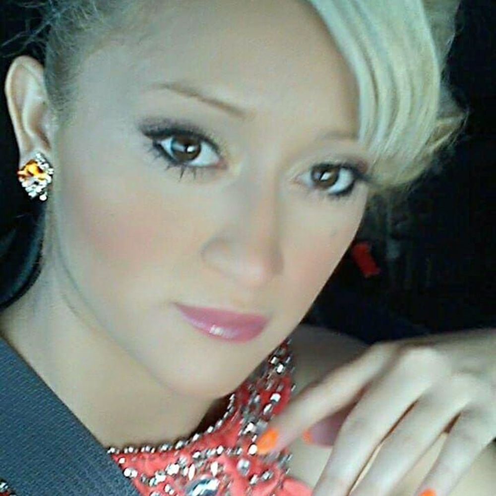 Meet your Posher, Johana