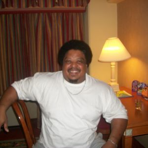 Meet your Posher, Raymond