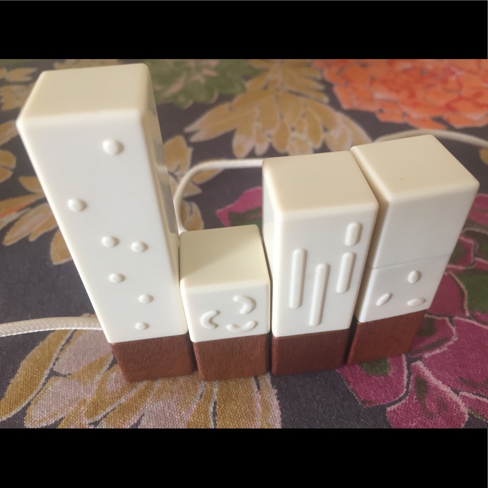 Lapka Personal Environment Monitor For iPhone