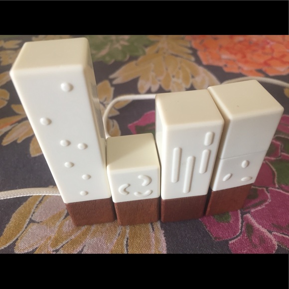 Lapka Personal Environment Monitor For iPhone - Picture 1 of 4