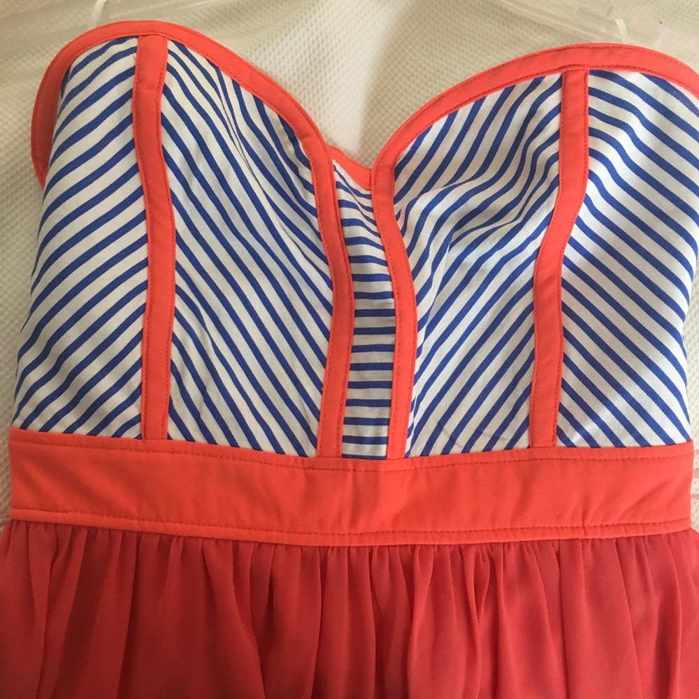 orange and blue strapless dress