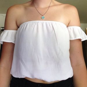 Brandy Melville Off the shoulder top