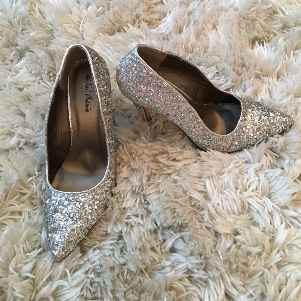 Sparkly glittery 4.5 in heels prom fun cute shoes