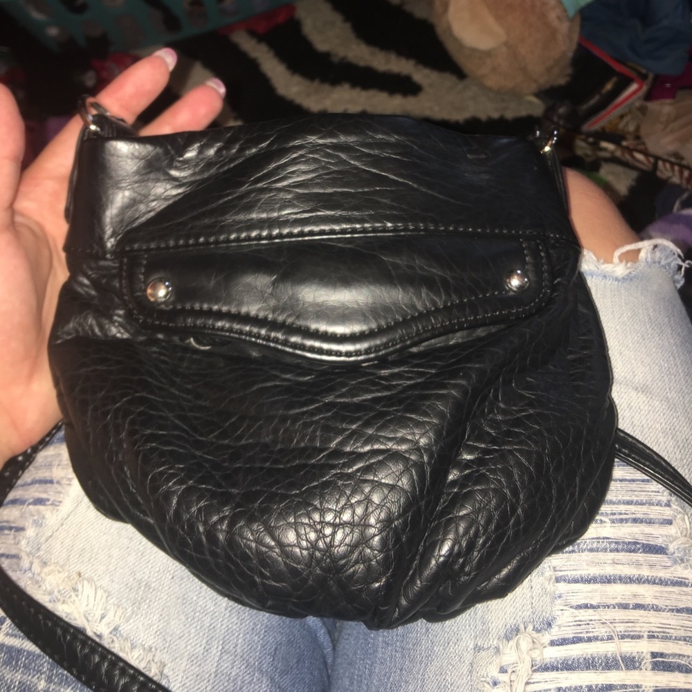 Small black cross body.