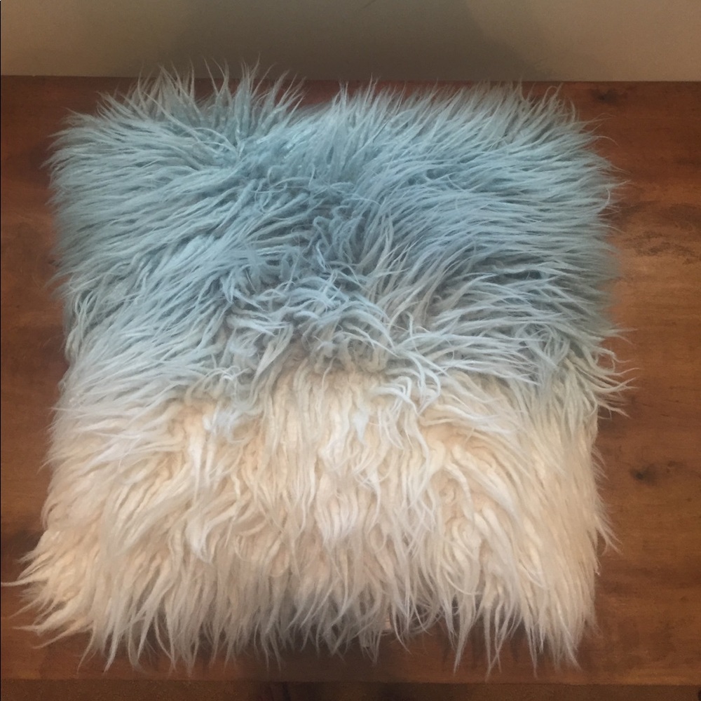 Faux fur pillow