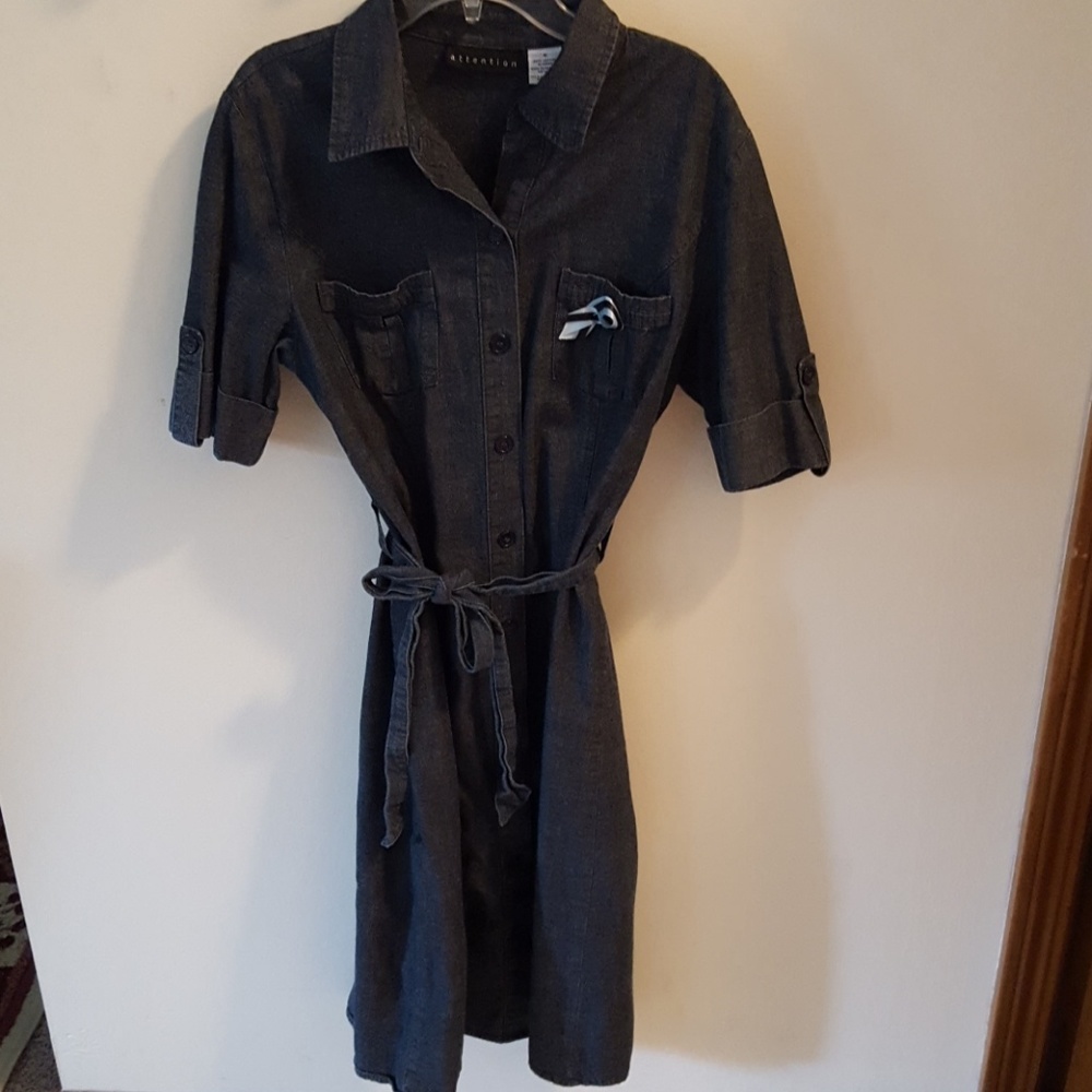Knee-length denim dress