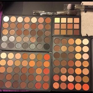 Morphie palettes