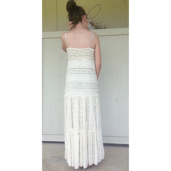 💥CLOSING CLOSET!!💥stretch lace maxi dress Small - Picture 3 of 5