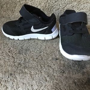 Toddler Nike free 5.0