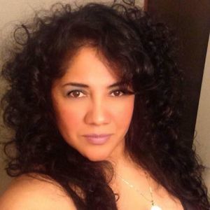 Meet your Posher, Edith