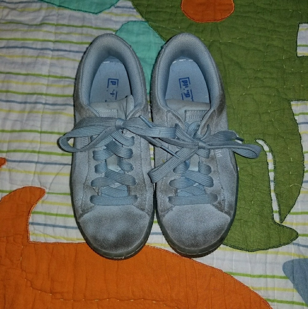 PUMA Suede Classic Tonal PRE LOVED