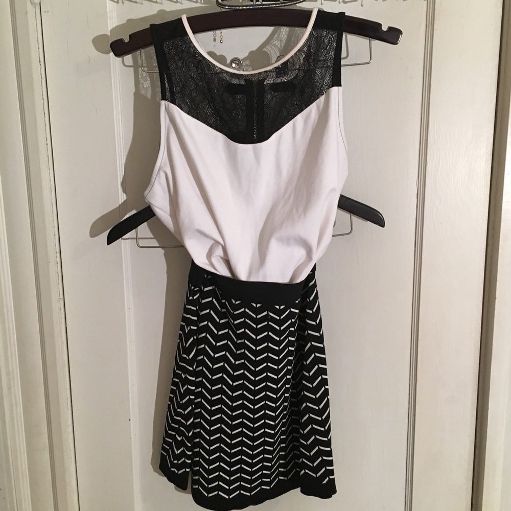 Knit A-Line Skirt size M