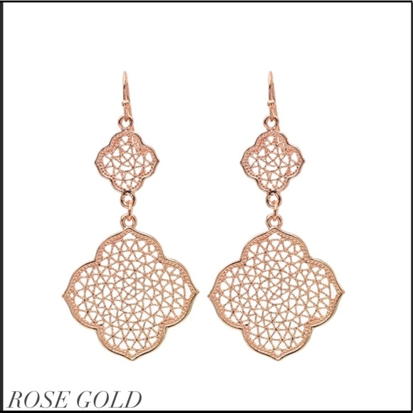 Gold Filigree Clover Dangle Earrings in Rose Gold - Picture 2 of 3