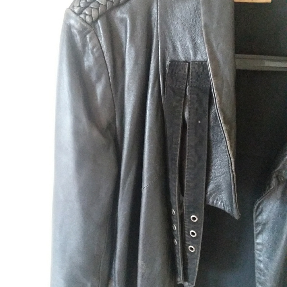 BEL AIR leather jacket 🎉 $150 if bundled🎉