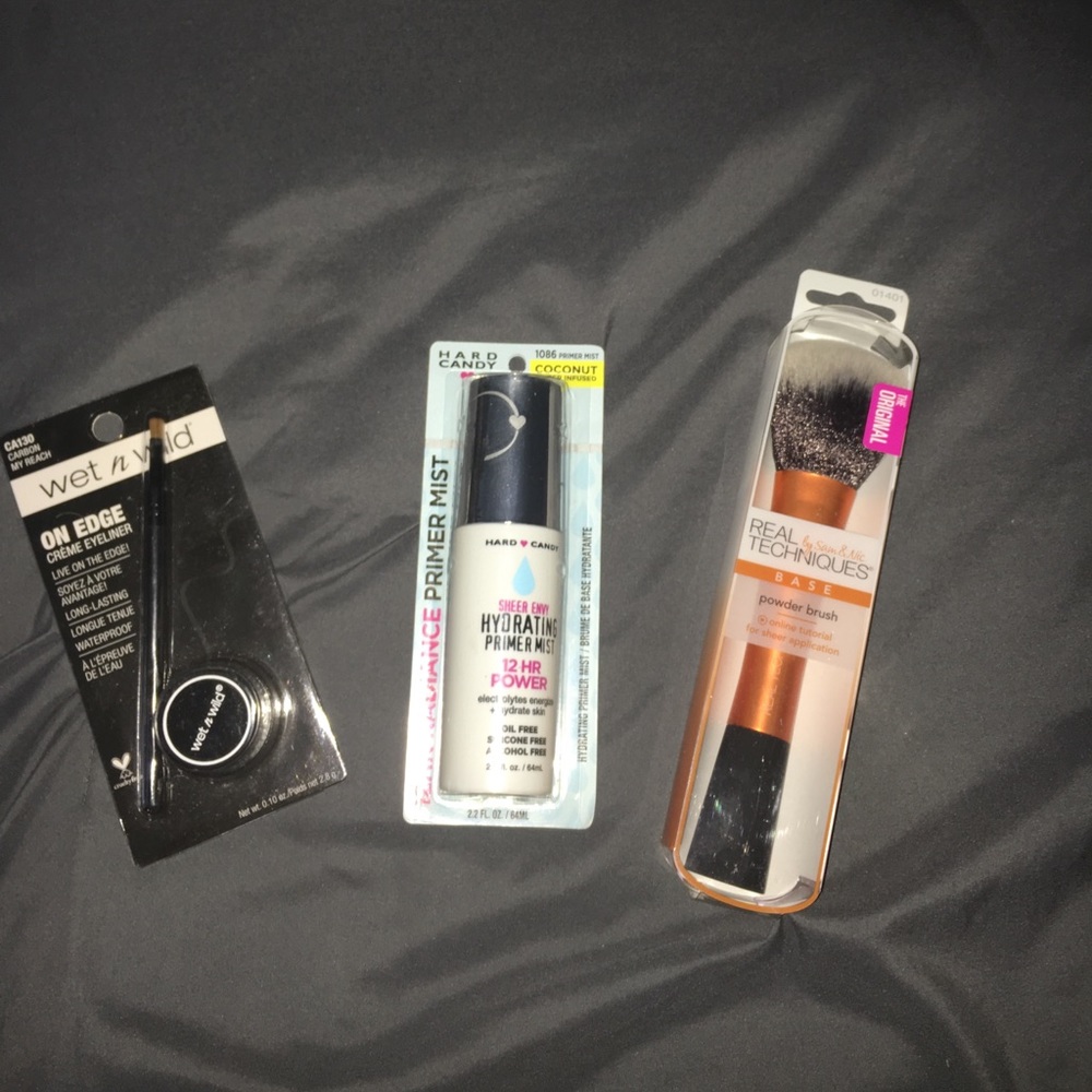 Trio of great makeup and makeup tools!