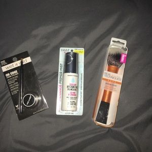 Trio of great makeup and makeup tools!