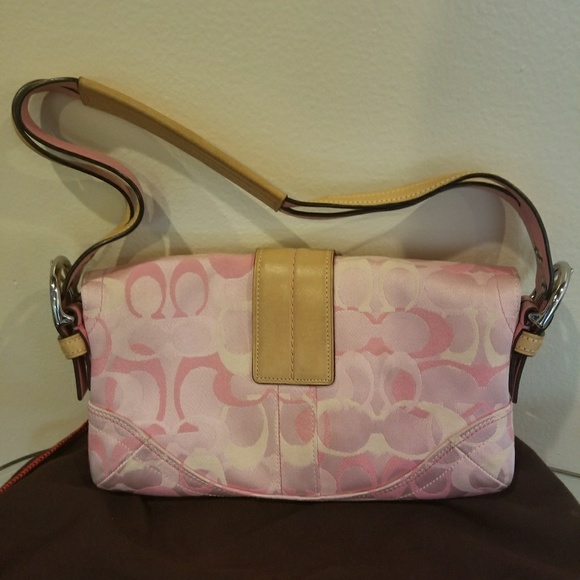 Coach bag purse 🚚 moving sale, make an offer 🚚 - Picture 3 of 6