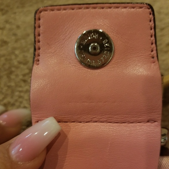 Coach bag purse 🚚 moving sale, make an offer 🚚 - Picture 4 of 6