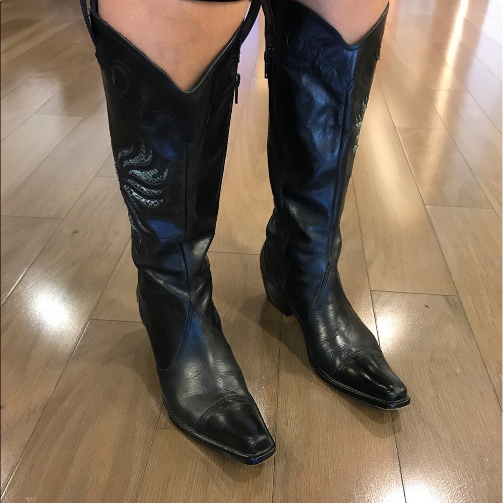 Jessica Bennett  Black Leather Western Boots