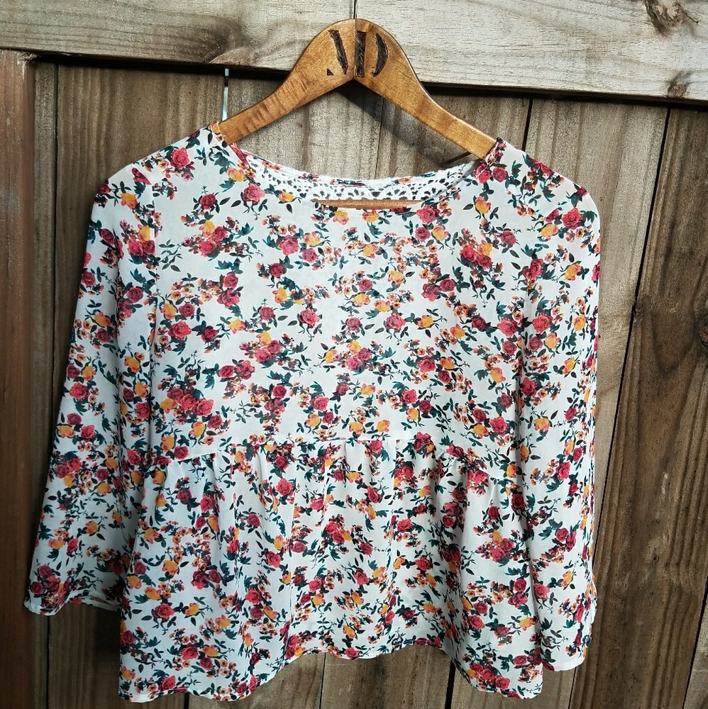 Arizona Jeans Floral Boho Blouse